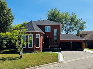 6302 10th Line W, Mississauga, ON L5N 5T1