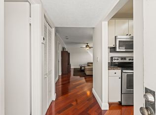 21121 SW 85th Ave APT 304, Cutler Bay, FL 33189
