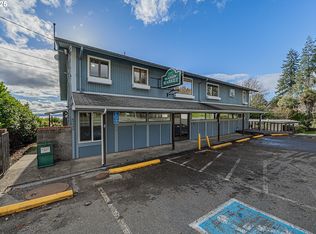 67538 E Bay Rd, North Bend, OR 97459