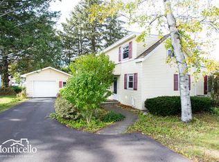 6 Friebel Rd, Albany, NY 12208