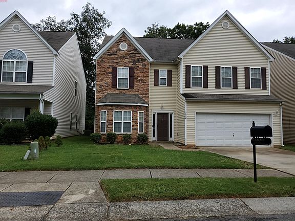 2nd image of 2022 Aberglen Dr