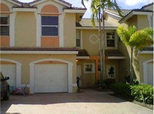 8924 NW 54th St, Sunrise, FL 33351