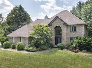 3815 W Sweet Briar Dr, Medina, OH 44256