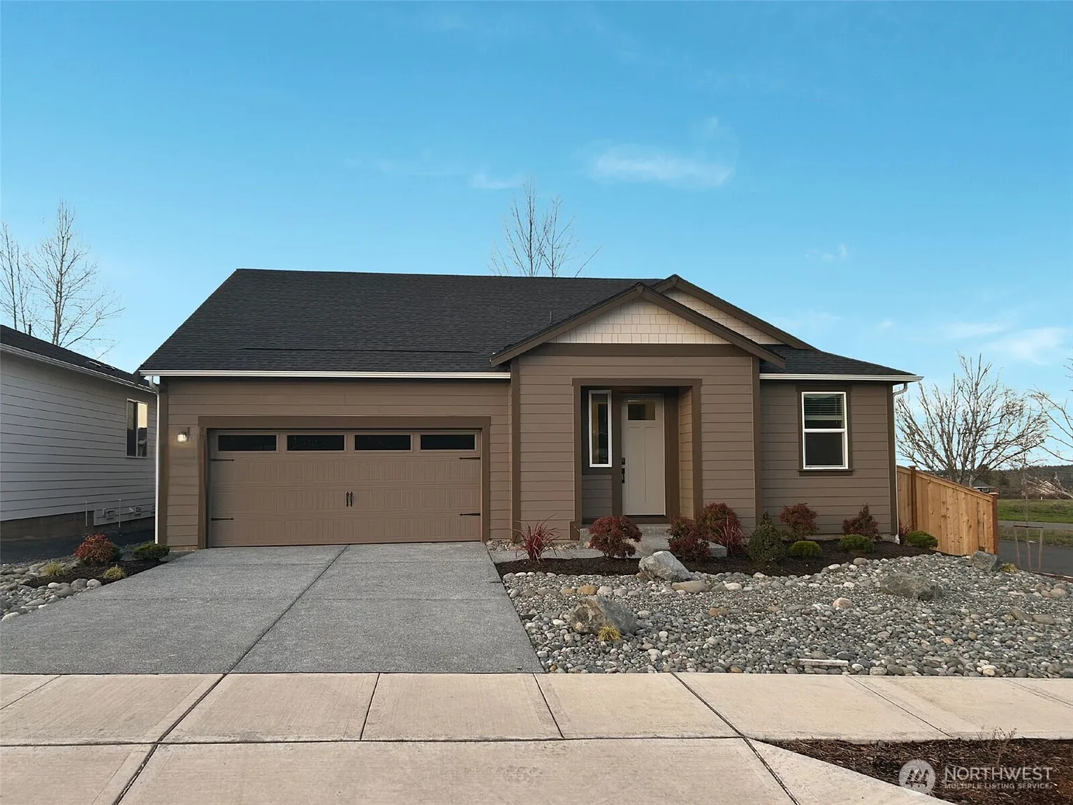502 Silver Frost Drive photo 1