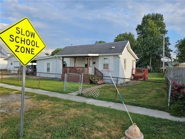1007 W Edgar Ave, Effingham, IL 62401