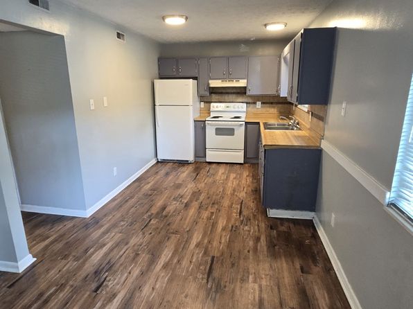 2810 Daybreak Way #8