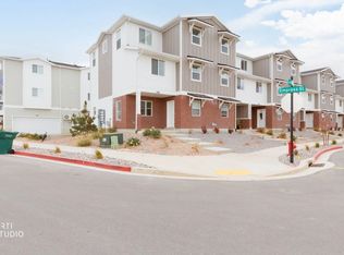 208 N Loring Ave, Santaquin, UT 84655