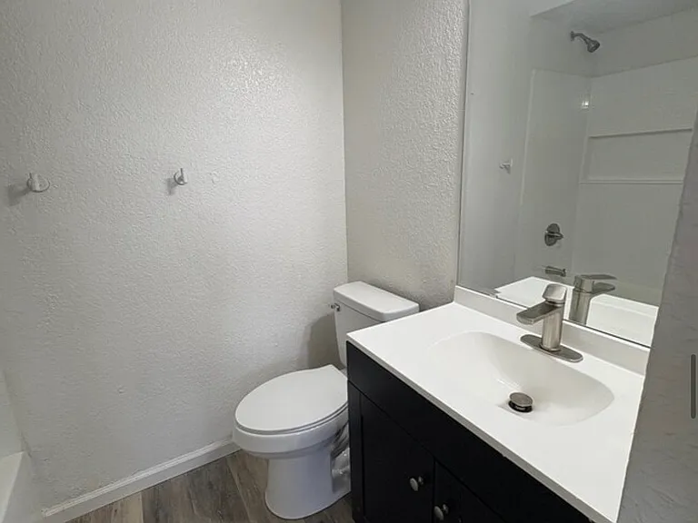 2720 SW 74th St #14 — Photo 8