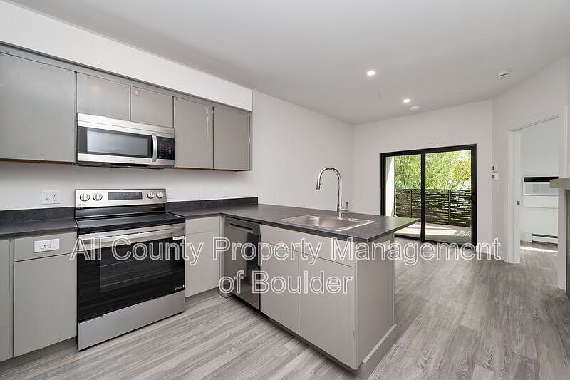 1st image of 2301 Pearl St APT 5