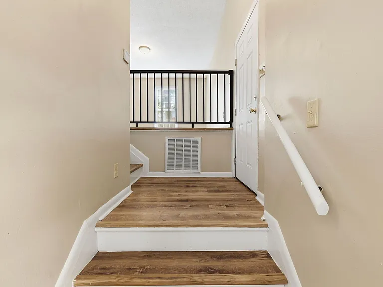 1902 Paisley Ave — Photo 20