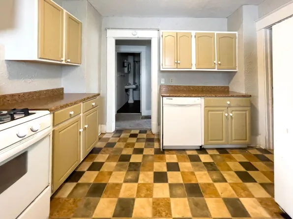 808 W Beechwood Ave, 808 W Beechwood Ave, Muncie, IN 47303