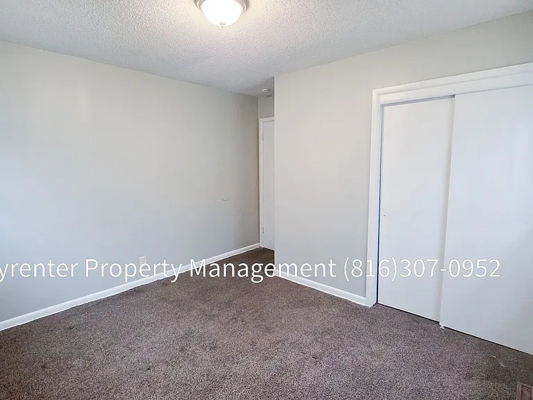 5614 Indiana Ave — Photo 11