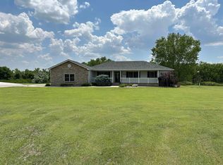 2007 Deer Trail Rd, Hays, KS 67601
