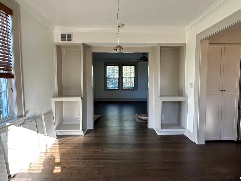 Dinning room (progress shot)