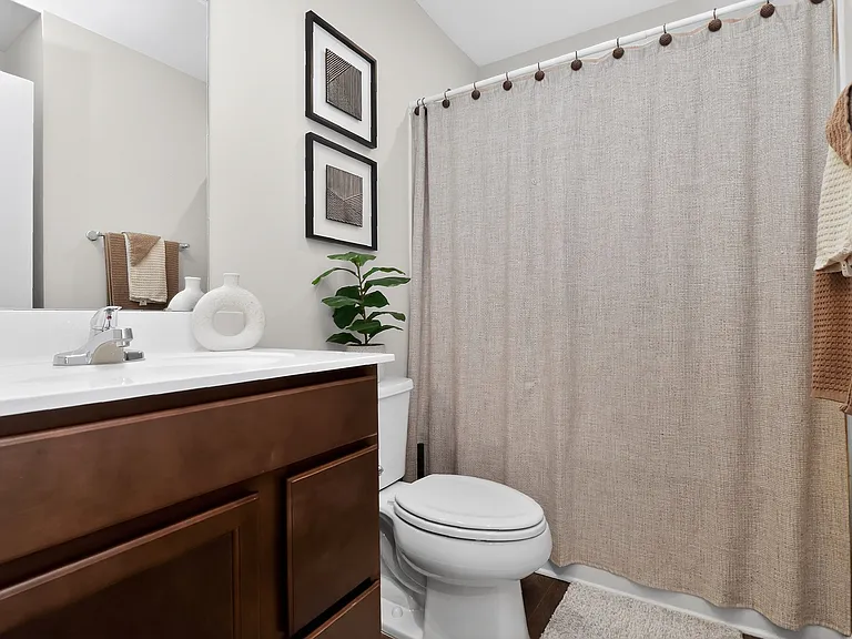 5710 Granbury Dr — Photo 14