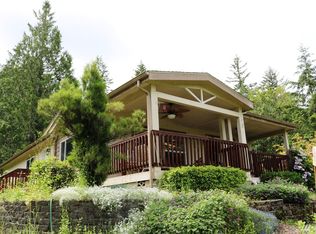 241 E Rasor Rd, Belfair, WA 98528