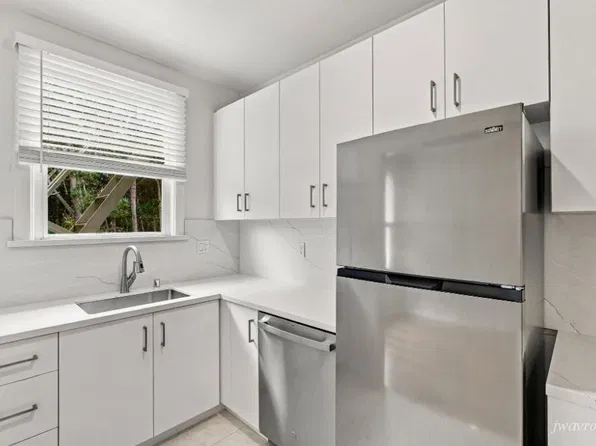 5050 Fulton St APT 202, San Francisco, CA 94121