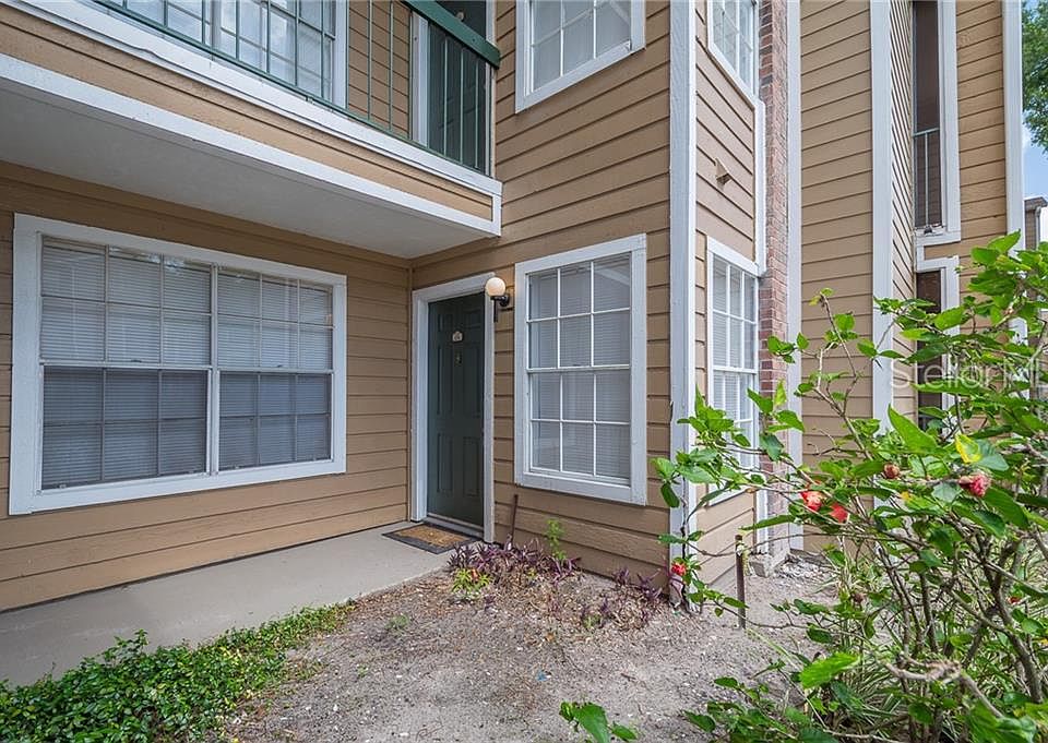 1st image of 4200 Thornbriar Ln APT 106