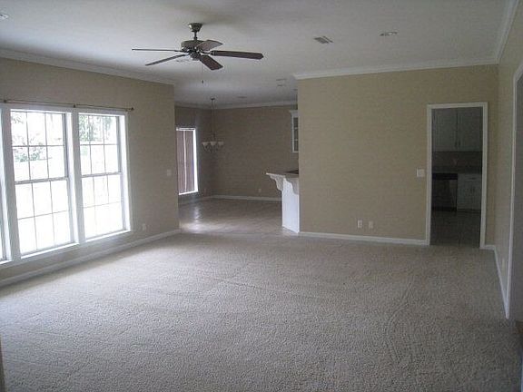 5th image of 104 Lawrenceburg Ct