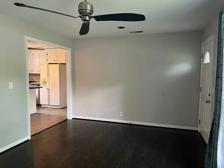 222 New Sawyer Brown Rd — Photo 3
