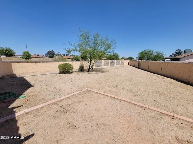 1629 E Grandview Rd — Photo 34