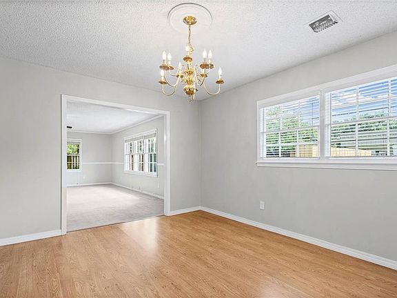 4th image of 5104 Geoffrey Dr
