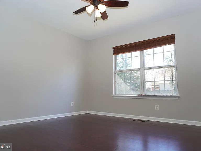 14882 Geranium Ct — Photo 34