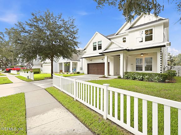 2nd image of 760 PARADISE Lane