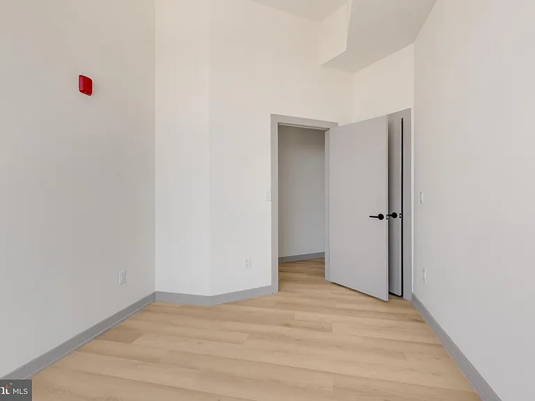 689 N Broad St #203 — Photo 11
