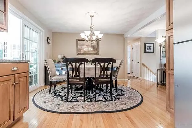 45 Racine Ave — Photo 4