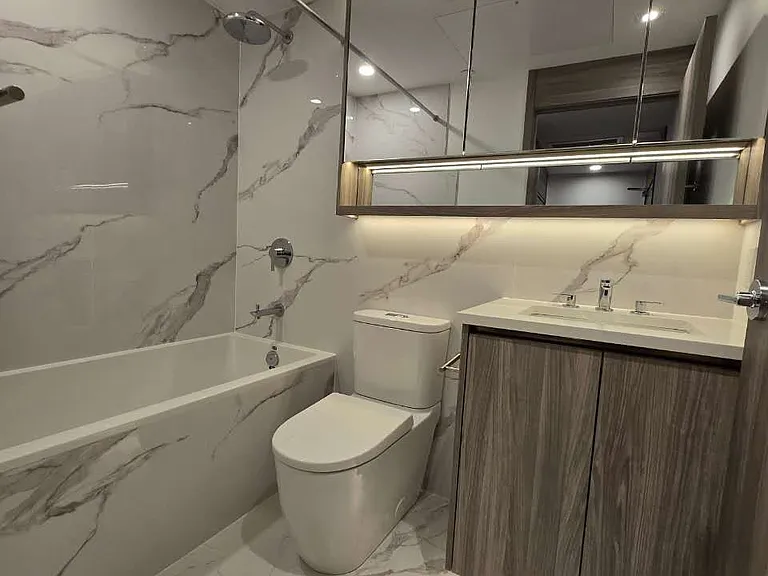 18 Esther Shiner Blvd #2111 — Photo 16