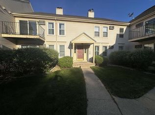 6734 Park Ridge Dr APT D, Madison, WI 53719