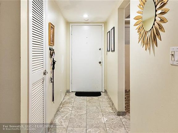 4th image of 2450 NE 15th Ave APT 207