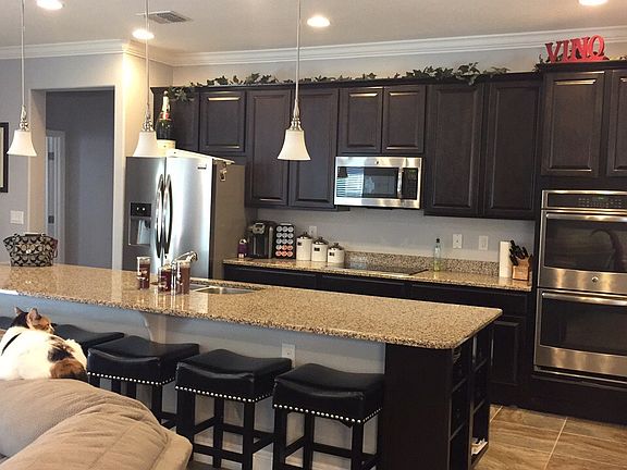 4th image of 720 Grandeur St SE