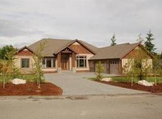 22901 Singingwood Pl NE, Kingston, WA 98346