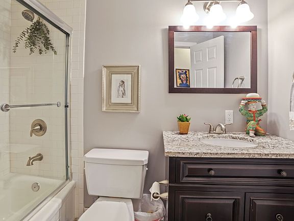 5th image of 1387 E Sumac Way