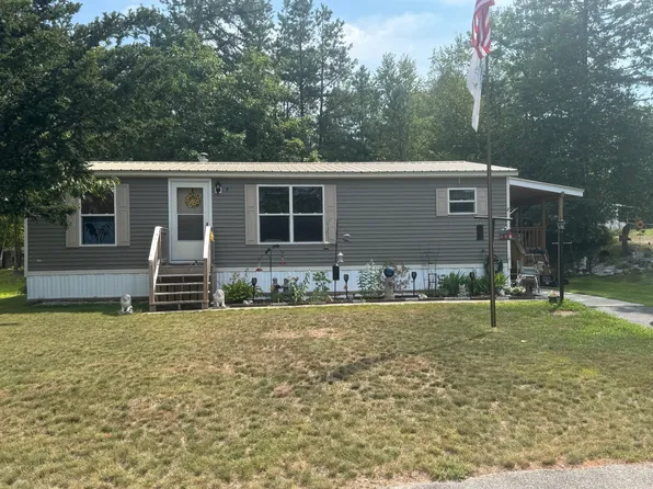 8 Dogwood Dr #18, Norway, ME 04268