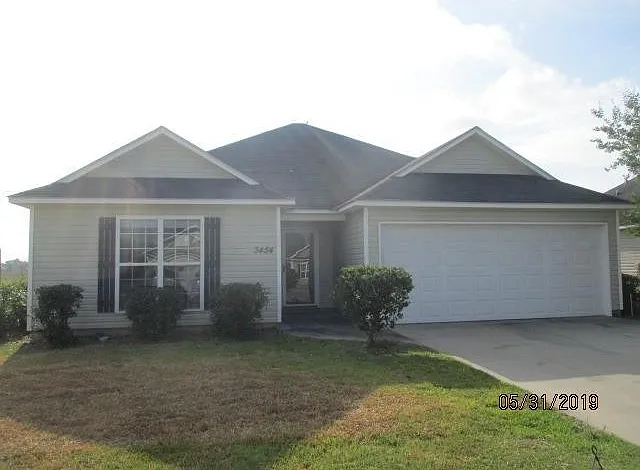 3454 Greenhill Dr