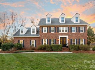 5512 Bellerive Ct, Charlotte, NC 28277