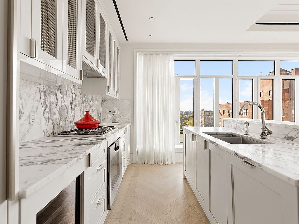 1st image of 40 E End Ave #10A
