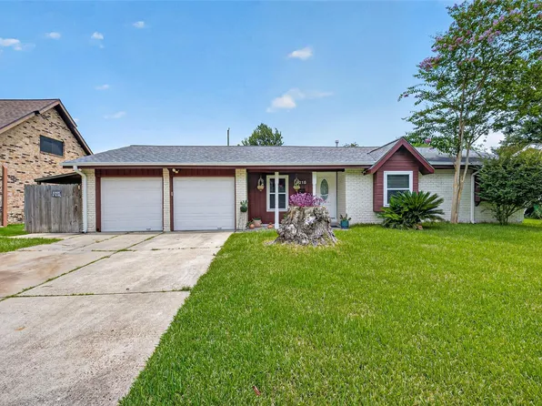 9218 McDade St, Houston, TX 77080