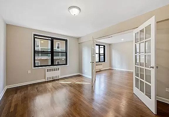 3rd image of 530 W 236th St #33G
