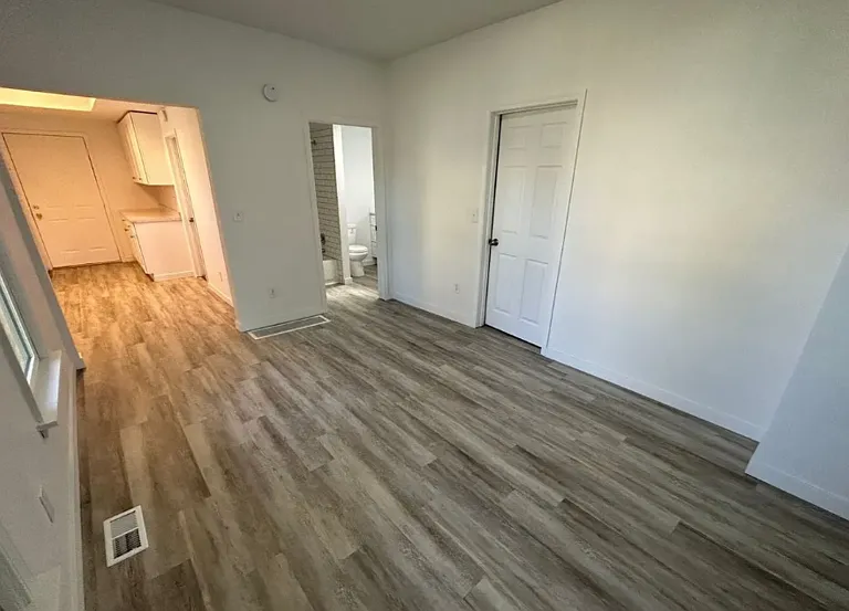 314 E Ermina Ave — Photo 6
