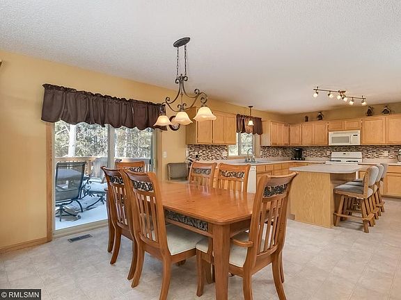 4th image of 23532 Isanti St NE