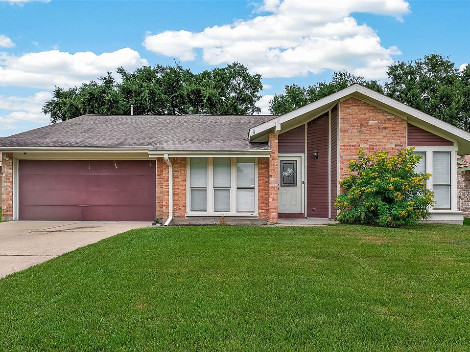 1st image of 22514 Braken Manor Ln