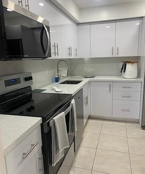 2850 N Palm Aire Dr #206 — Photo 1