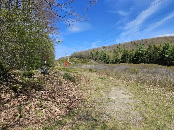 44 Betts Road Extension, Orrington, ME 04474