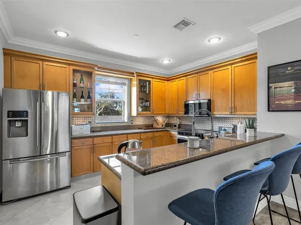1033 NE 17th Way #1905, Fort Lauderdale, FL 33304
