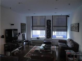 552 W 43rd St, New York, NY 10036