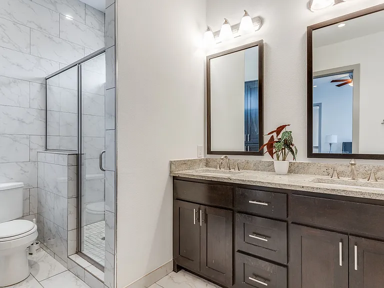 5017 Manett St #106 — Photo 11